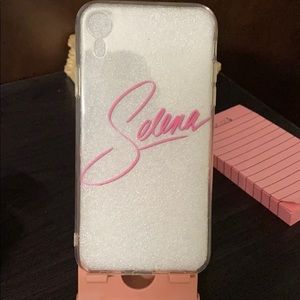 iPhone XR Selena Case
